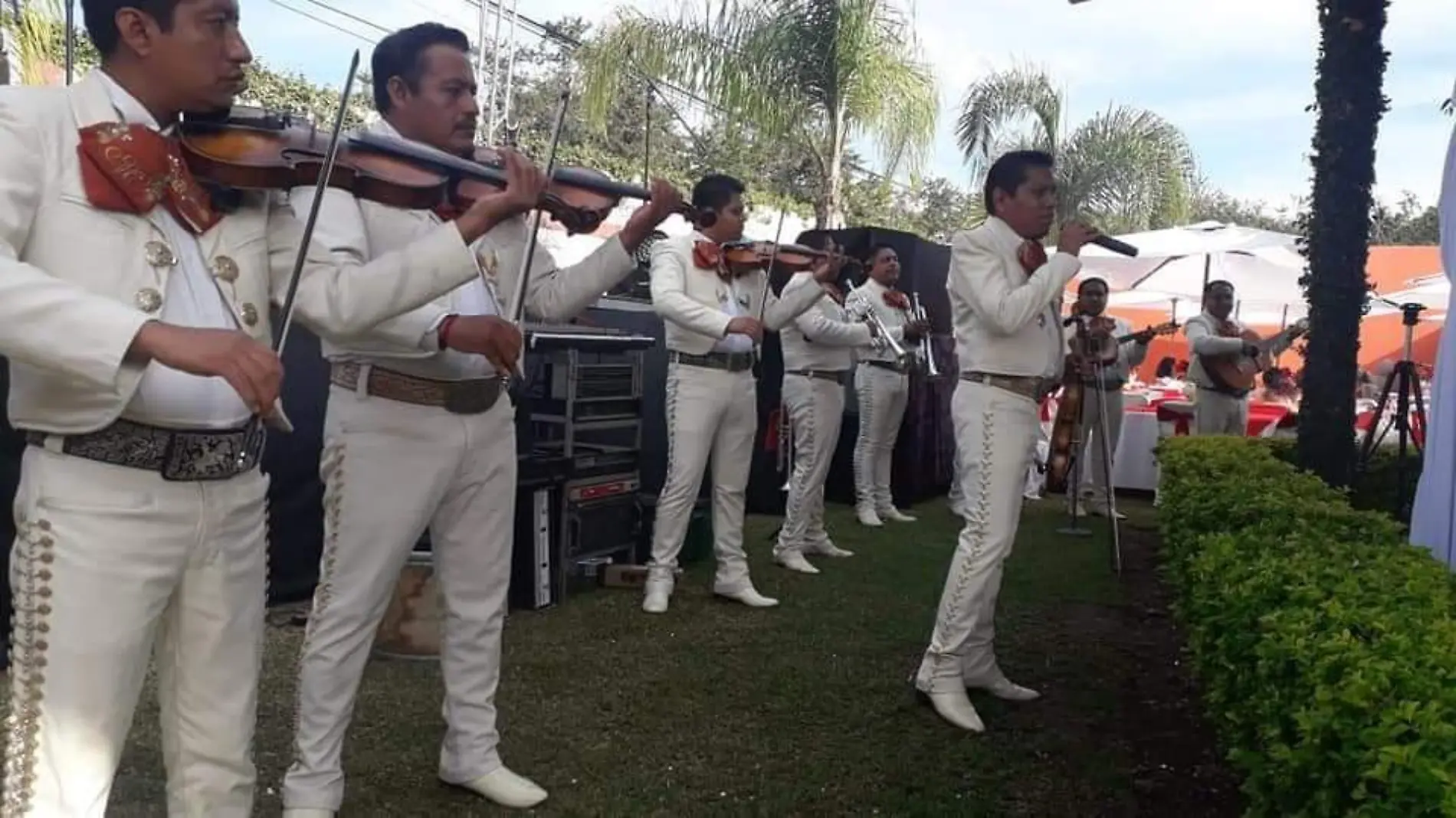 El Campirano Mariachi